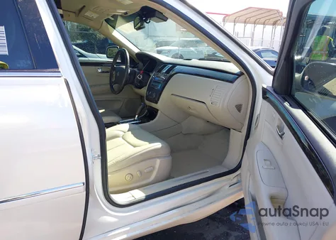 2008 Cadillac Dts 1Sc z USA, uszkodzony, nr VIN 1G6KD57Y28U166615